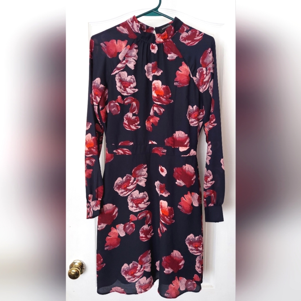 Banana Republic, Floral Navy And Burgandy, Fit and Flare Mini Dress, Size 0 NEW! - Picture 8 of 9